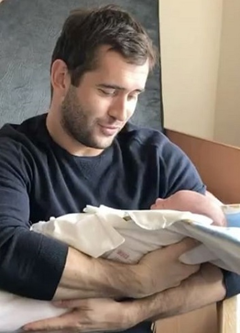 Александр Кержаков с сыном