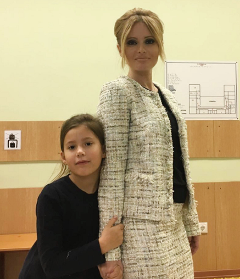 Дана Борисова призналась, что не видела дочь уже месяц