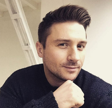 Сергей Лазарев