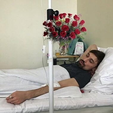 Конец високосного года подкосил артистов и их близких