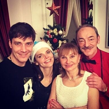 Поколения Боярских отмечают торжества в семейном кругу