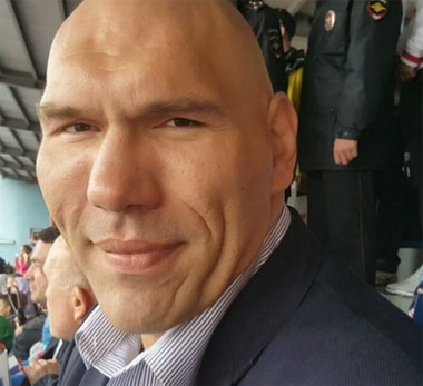 Николай Валуев