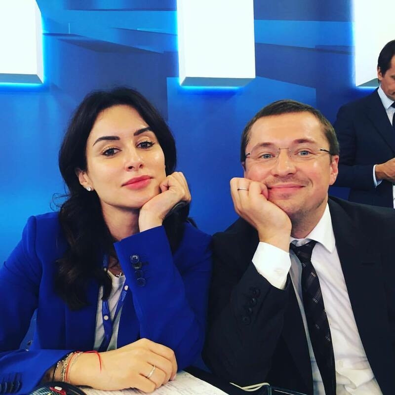Тина Канделаки публикует снимки с мужем Василием Бровко