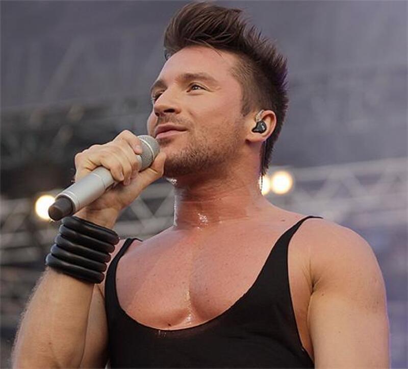 Сергей Лазарев