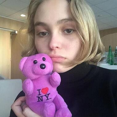 Лили-Роуз Депп. Фото: Instagram.com/lilyrose_depp.