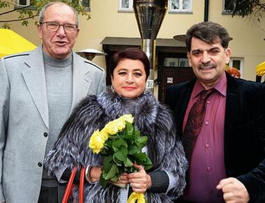Владимир Вишневский и Эмманиул Виторган с женой.