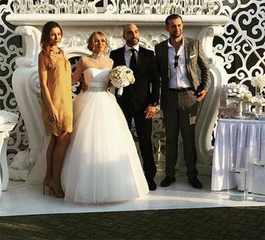 Один из первых снимков со свадьбы Анны Хилькевич. Фото: Instagram.com/r_merelyan.