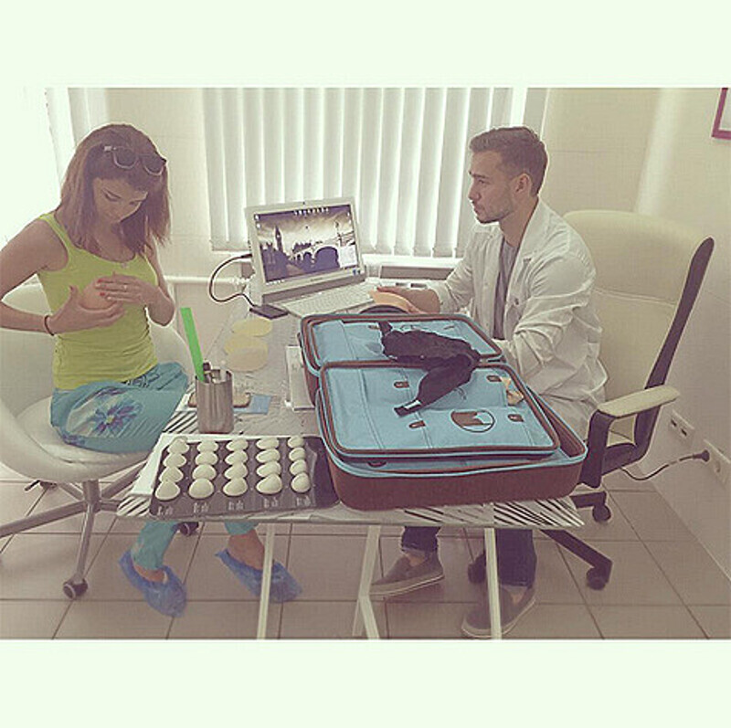 Алиана Гобозова на приеме у пластического хирурга. Фото: Instagram.com/aliana1001.
