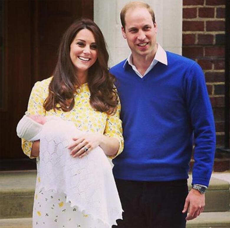 Принц Уильям и Кейт Миддлтон с новорожденной дочерью. Фото: Instagram.com/kensingtonroyal.