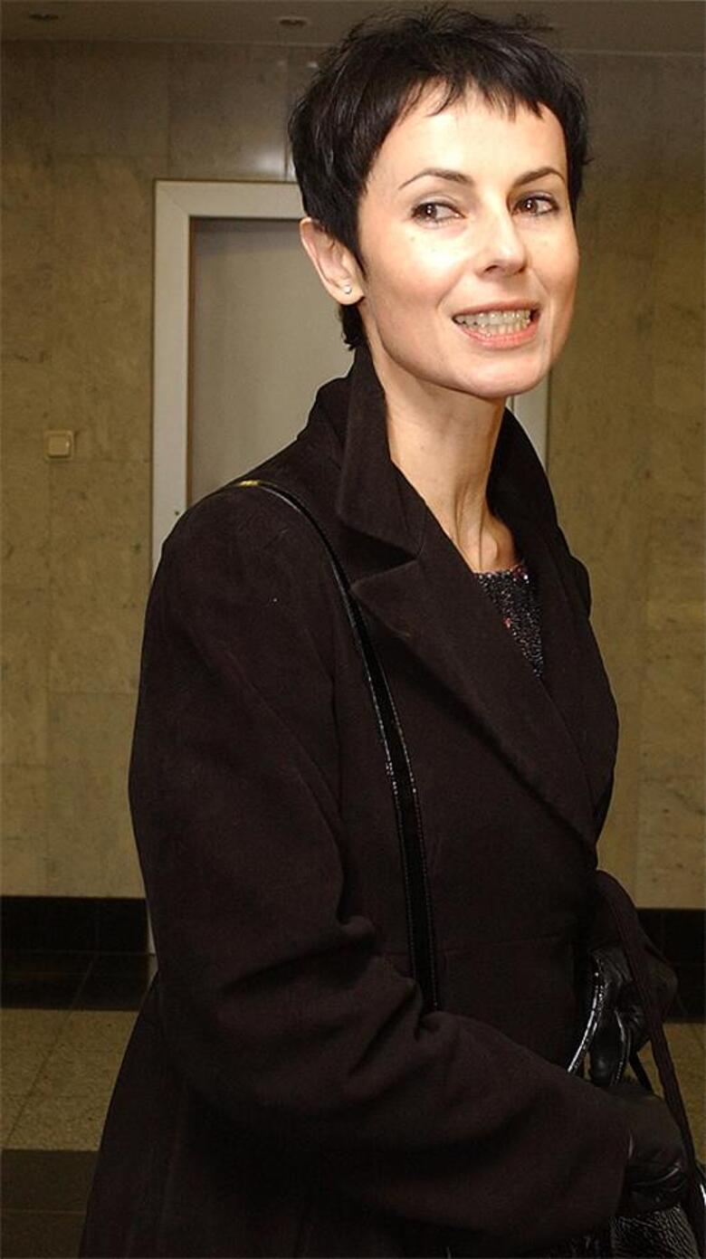 Ирина Апексимова.