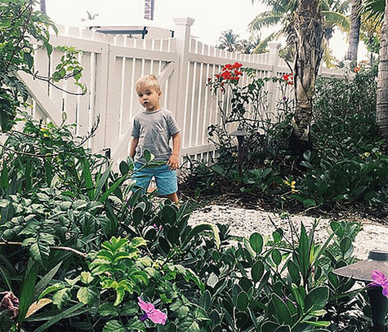 Младший сын Риз Уизерспун Теннесси. Фото: Instagram.com/reesewitherspoon.