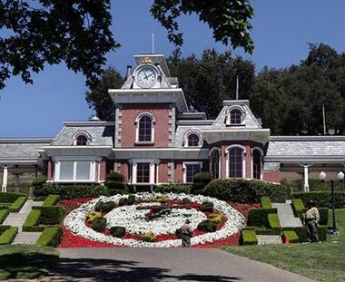 Ранчо покойного Майкла Джексона Neverland. Фото: AP Images.
