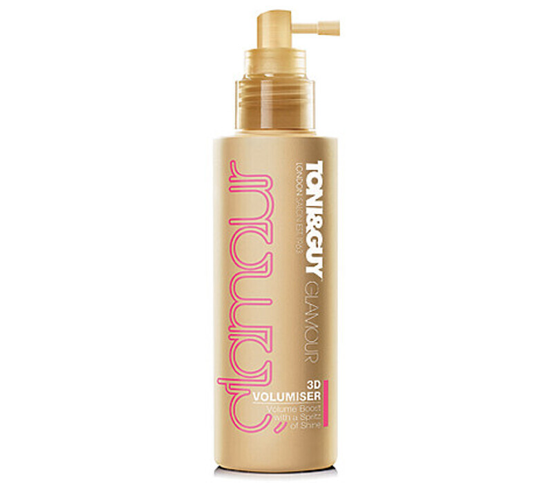 Спрей для волос TONI&GUY Hair Meet Wardrobe 3D объем и блеск. Фото: материалы пресс-служб.