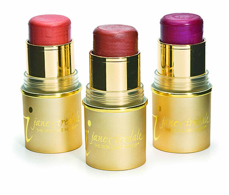 Кремовые румяна In Touch Cream Blush от Jane Iredale имеют «стойкий» характер и не вызывают аллергии благодаря входящим в их состав оксидам железа, слюде, диоксиду титана.