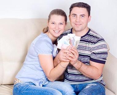 Ссоры из-за денег случаются во многих семьях. Фото: lori.ru.