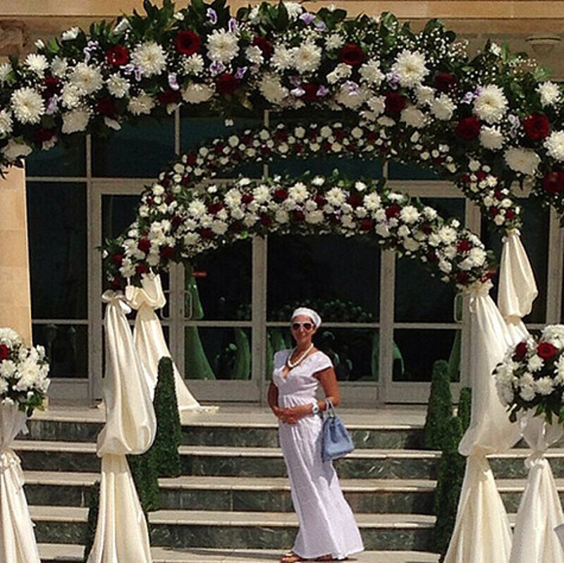 Алика Смехова на свадьбе друзей. Фото: Instagram.com.