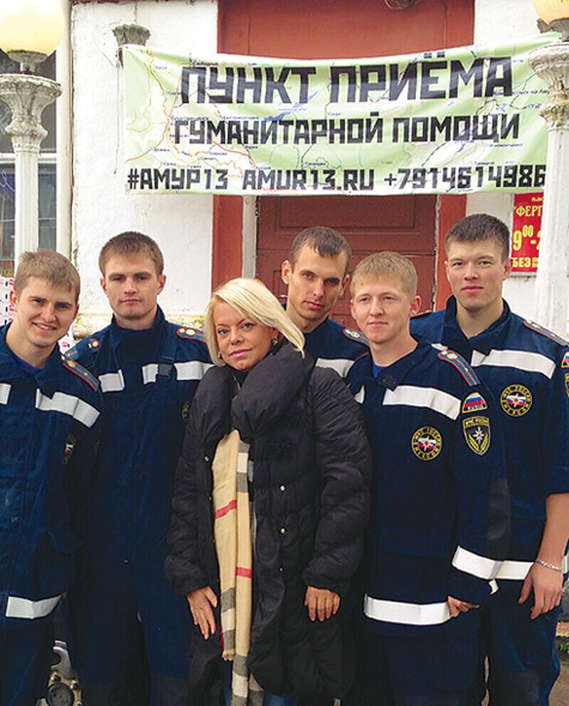 "Я приехала, чтобы как-то помочь людям, потому что наступает зима. На первый взгляд Благовещенск выглядит достаточно благополучно. Но мы проехали
по области и увидели, что происходит на самом деле". Фото: личный архив Яны Поплавской.