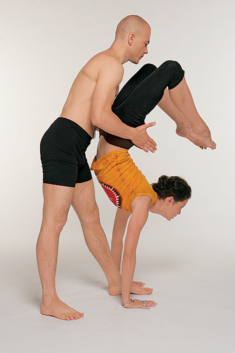 фото предаствлены YOGA PRAСTIKA, EastNews