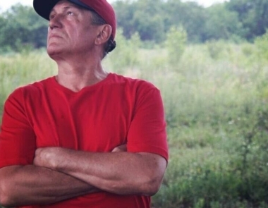 62-летний Сергей Васильевич Челобанов не по наслышке,знает