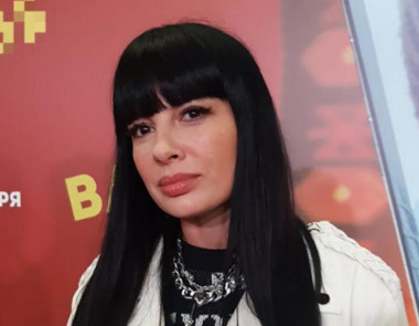 Пока певица Лариса Долина пытается отстоять жилье