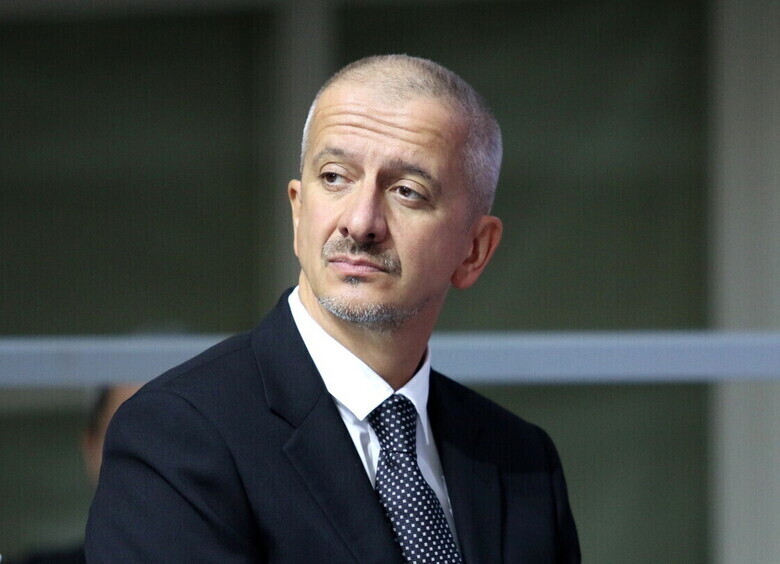 Константин Богомолов