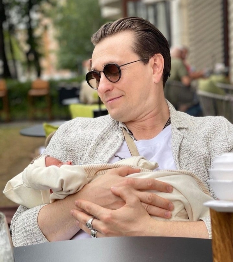 Сергей Безруков