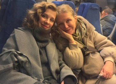 Лиза Арзамасова трогательно поздравила маму с днем рождения
