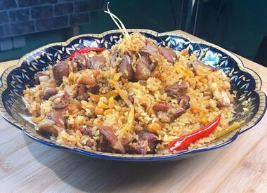 Не каша с мясом, а настоящий плов: назван идеальный состав хита узбекской кухни