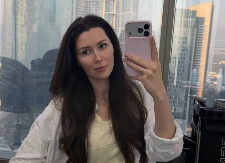 Анна Заворотнюк