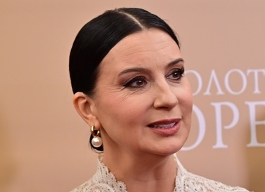 Екатерина Стриженова