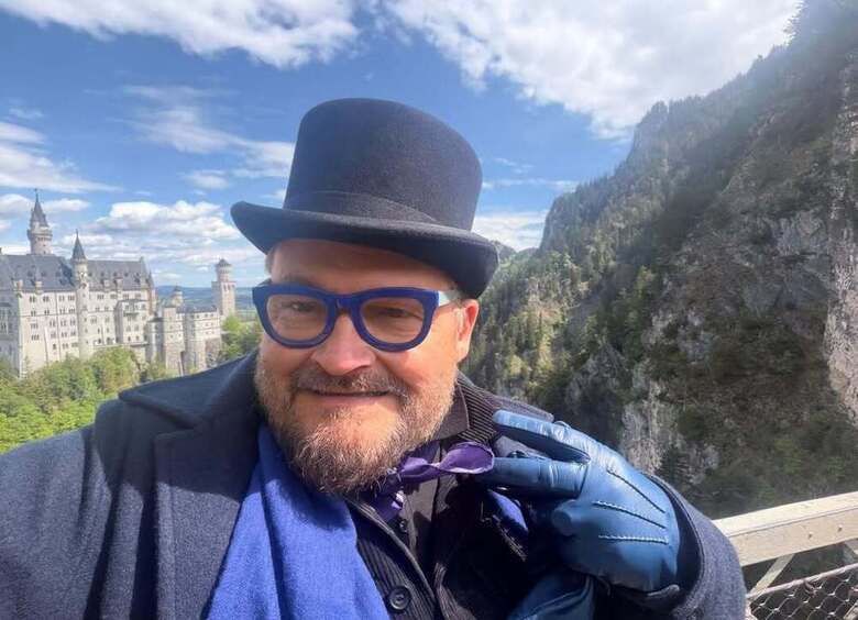Эмигрировавший во Францию Васильев оказался в центре крупного скандала
