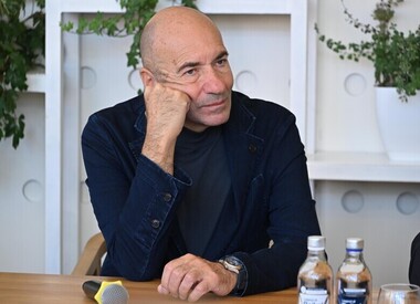«Тискает она меня»: Игорь Крутой рассекретил прозвище, которое дала ему американская дочь