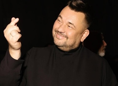 Сергей Жуков рассказал о семье и показал близких в эфире телешоу