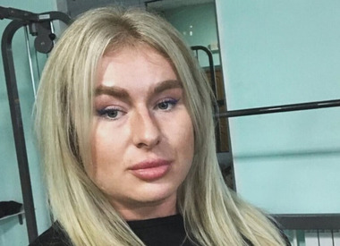 Требует денег: Анна Шукшина рассказала о новых неприятностях от экс-мужа