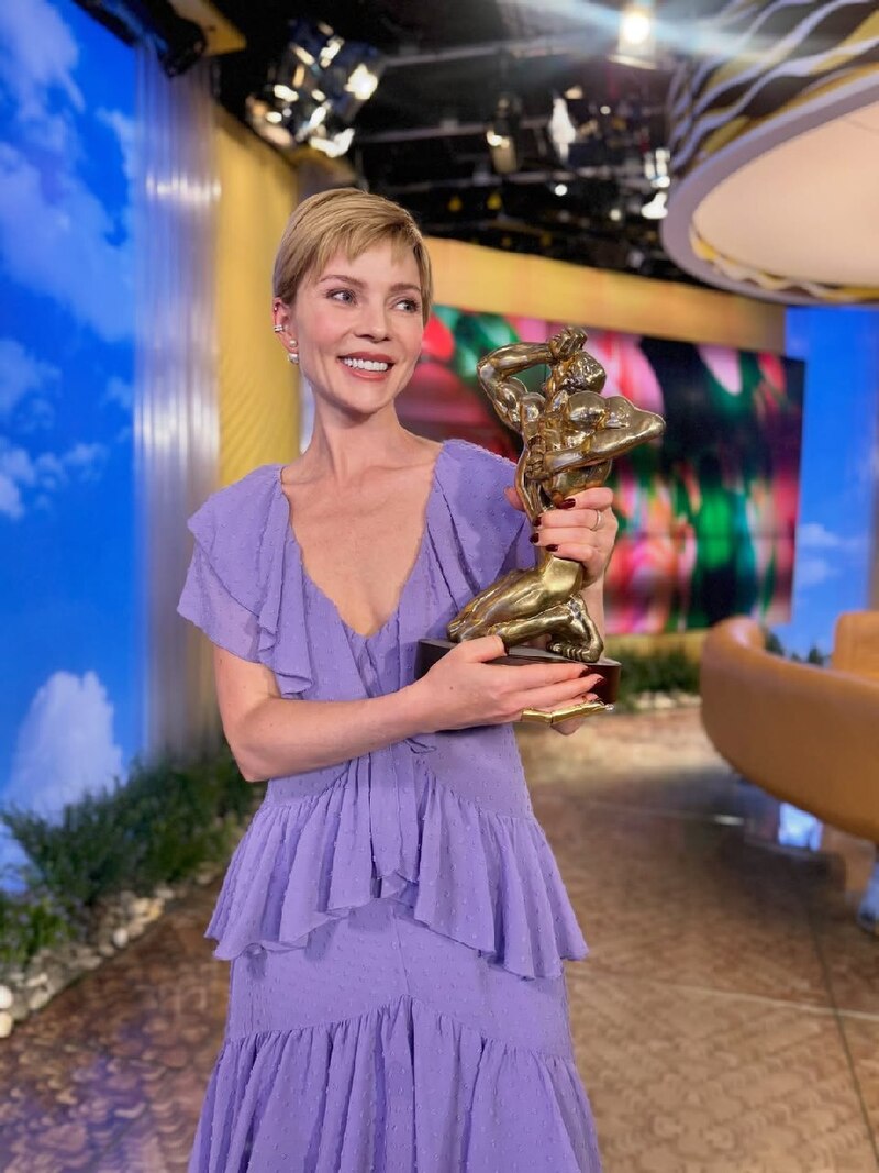 Елена Николаева