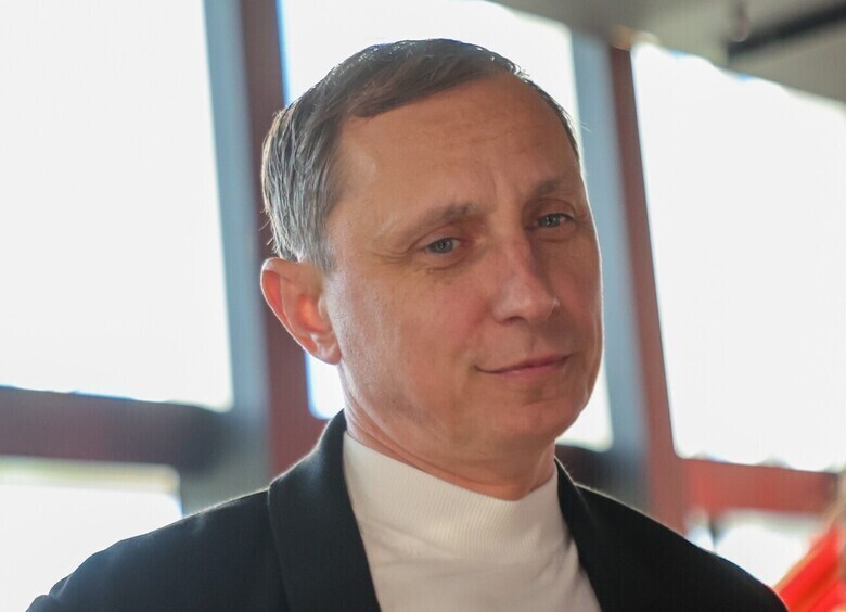 Вадим Галыгин стал отцом в четвертый раз и показал новорожденного сына