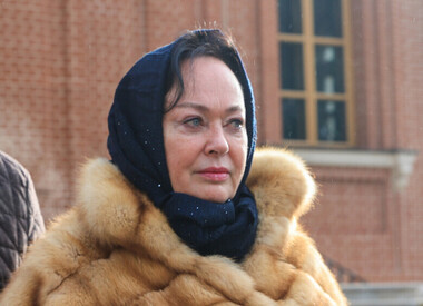 Лариса Гузеева