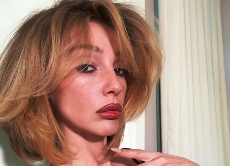Кровавый ритуал в Эфиопии: Настя Ивлеева купила корову за 350 долларов и выпила ее кровь