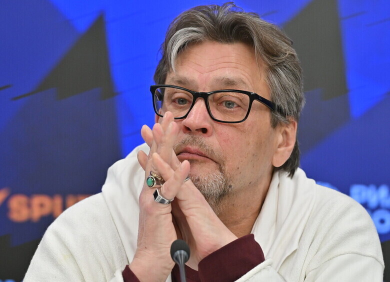 Александр Домогаров