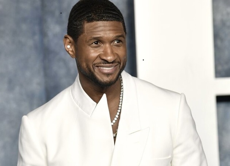 Usher выгнал поклонницу со сцены после неловкого интим-перформанса