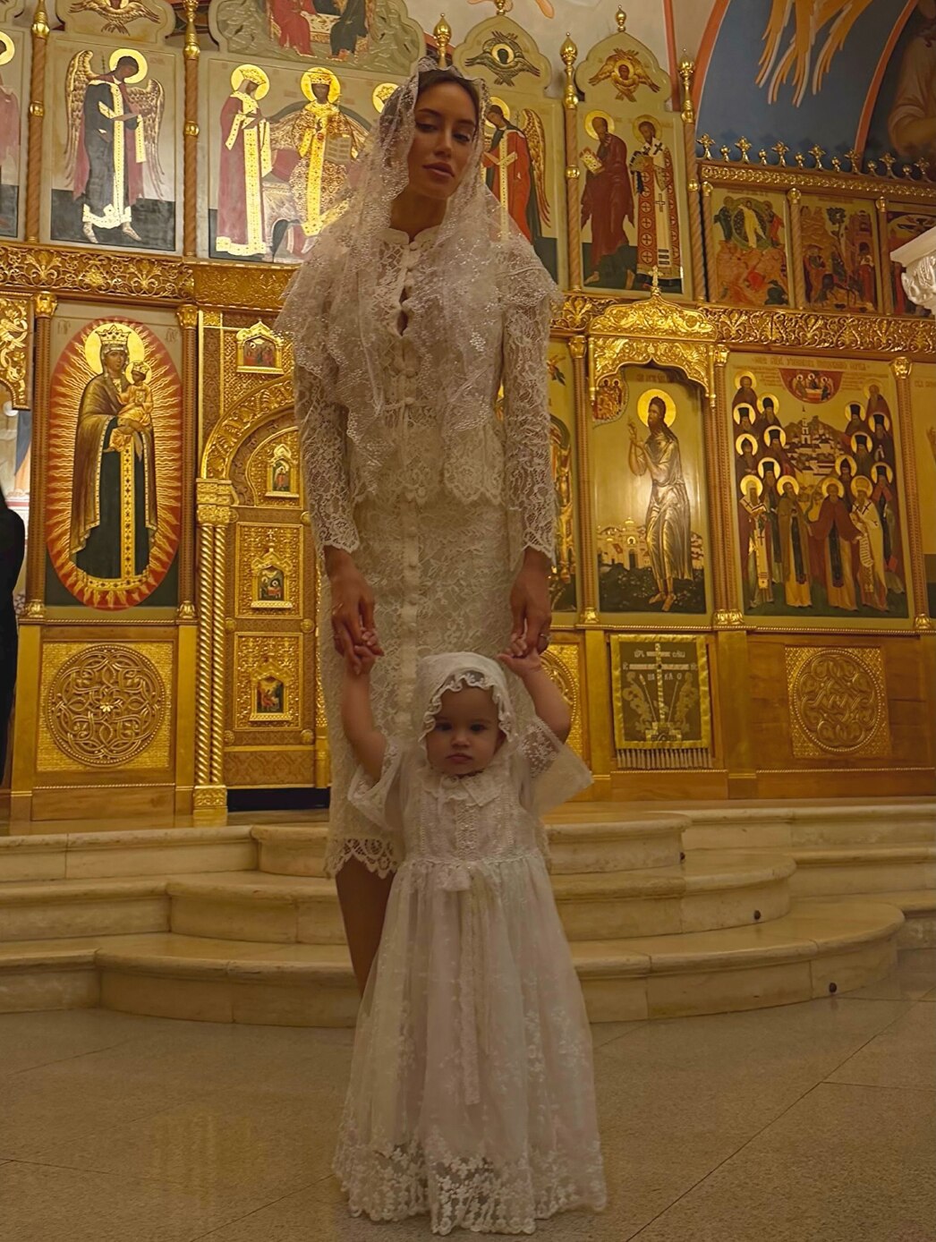 Валентина Иванова с дочерью Эммой