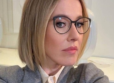 «В моем возрасте это любимая майка»: Ксения Собчак пошутила о здоровье и похвалила московских врачей