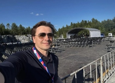 Безруков присоединяет Губернский театр к МХАТу имени Горького