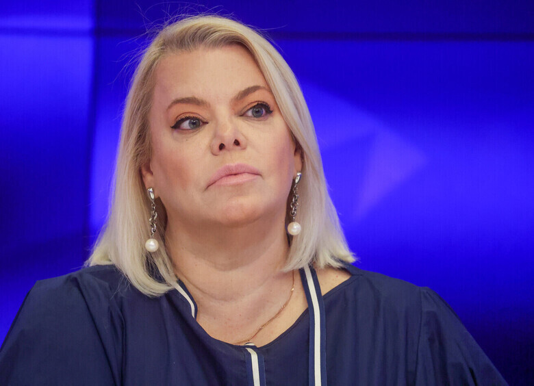 Яна Поплавская