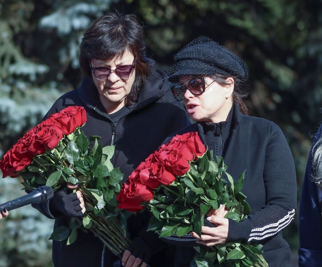 Прощание с Сергеем Соседовым. Наташа Королева. Фото: Геннадий Черкасов
