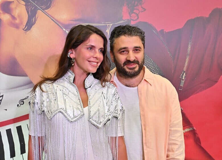 «Наш рейс улетел без нас»: Лиза Моряк с мужем застряли в Стамбуле