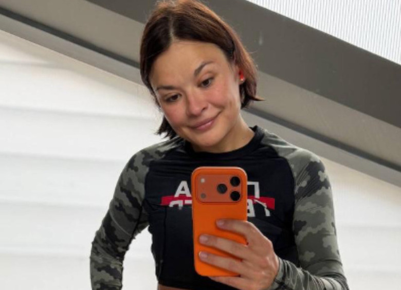 Ксения Шойгу впервые показала лицо младшей дочери
